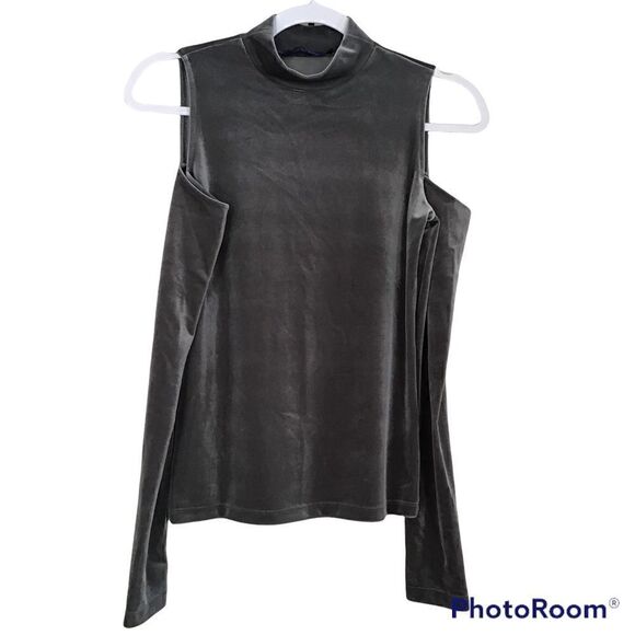 Aeropostale Velvet Mock Neck Cold Shoulder Top - Picture 1 of 3